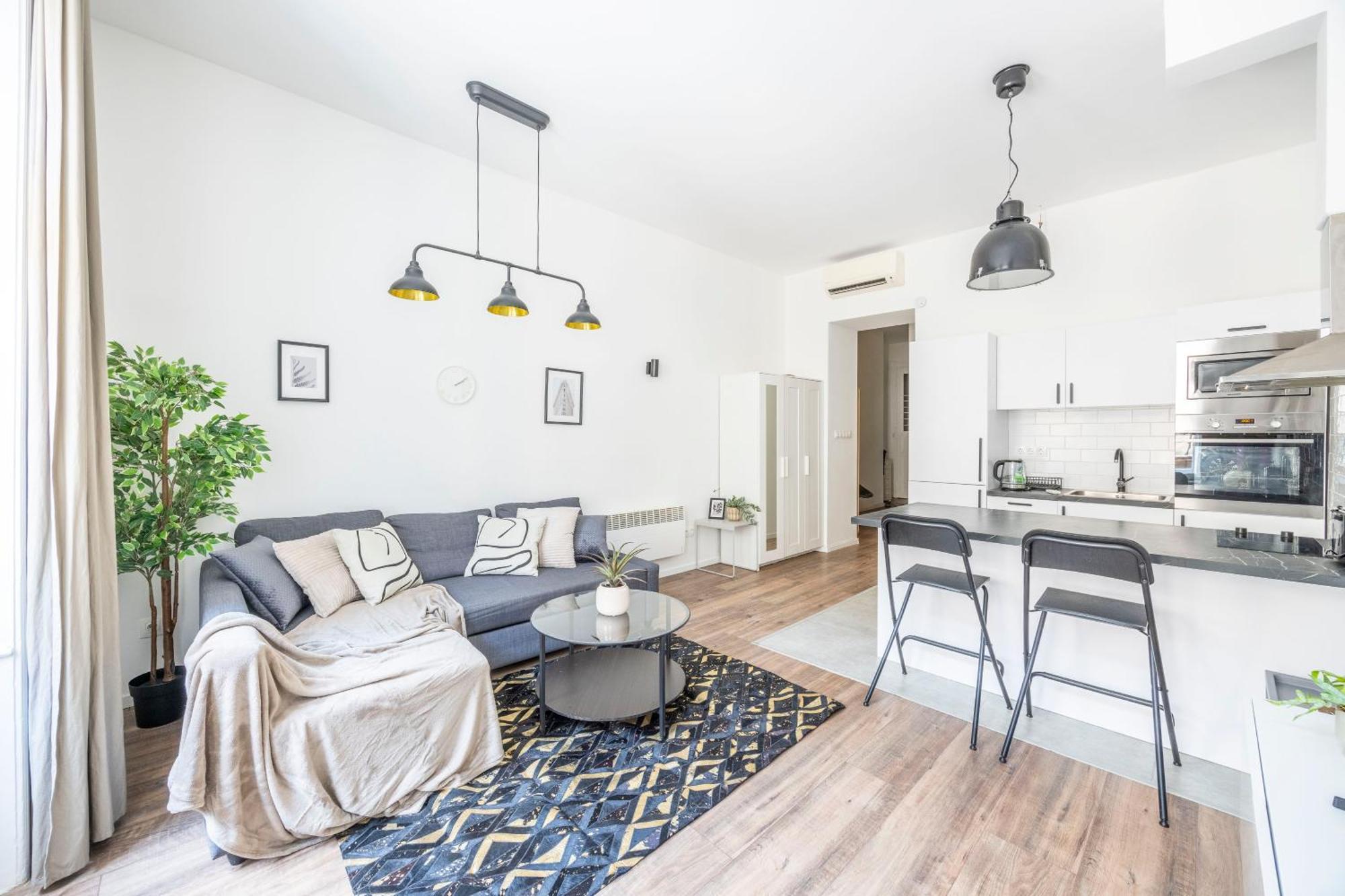 Charming & Cozy Central 1Bedrm Suites Budapeste Exterior foto
